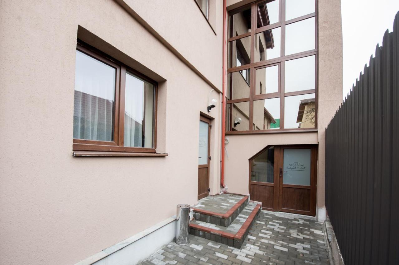 Vila Nicopole Art&Wine Braşov Esterno foto